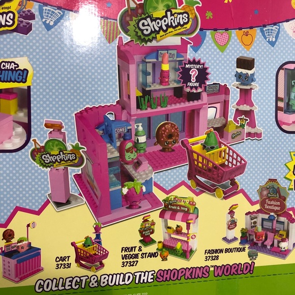 Shopkins Shopville Town Center Buildable Playset - Picture 6 of 9
